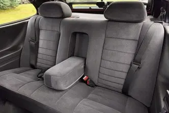 Saab 900, 2.0, 93 kW, petrol, manual, front-wheel drive