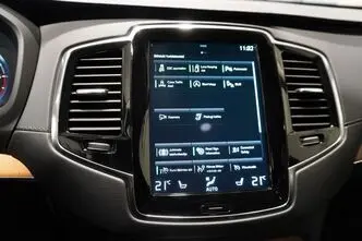 Volvo XC90, 2.0, 173 kW, hybrid, automatic, four-wheel drive