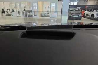 DS 3 Crossback, 1.2, 96 kW, bensiin, automaat, esivedu