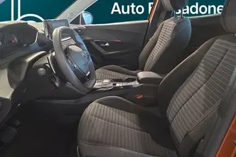 Peugeot 2008, 1.2, 96 kW, bensiin, automaat, esivedu