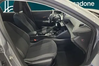 Peugeot 208, 1.2, 74 kW, bensiin, automaat, esivedu