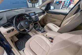 BMW 218, 1.5, 100 kW, bensiin, automaat, esivedu