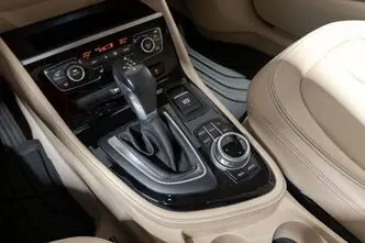 BMW 218, 1.5, 100 kW, bensiin, automaat, esivedu