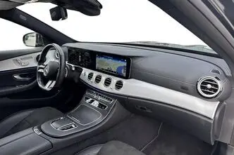 Mercedes-Benz E 300, 2.0, 143 kW, pistikhübriid, automaat, nelikvedu