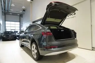 Audi e-tron, 158 kW, elekter, automaat, nelikvedu