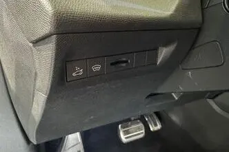 Peugeot 308, 1.5, 96 kW, diisel, automaat, esivedu