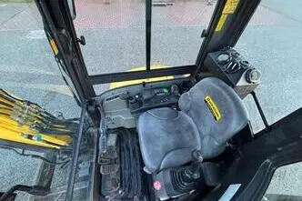 New Holland E37C, 18.1 kW, diisel