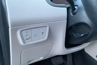 Hyundai Tucson, 1.6, 100 kW, hybrid, automatic, front-wheel drive