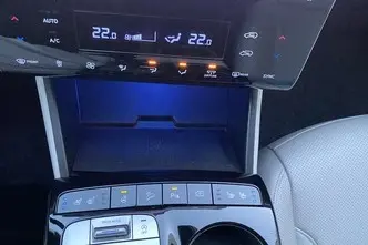 Hyundai Tucson, 1.6, 100 kW, hybrid, automatic, front-wheel drive