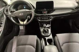 Hyundai i30, 1.5, 71 kW, bensiin, manuaal, esivedu