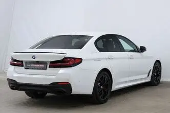BMW 530, 3.0, 210 kW, hybrid, automatic, four-wheel drive