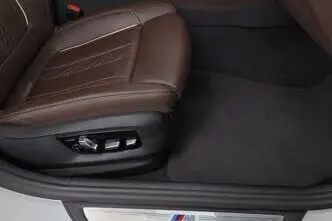 BMW 530, 3.0, 210 kW, hybrid, automatic, four-wheel drive