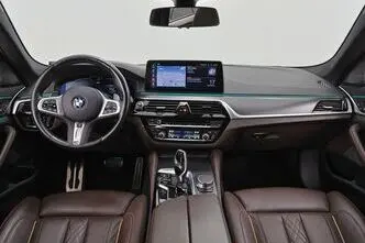 BMW 530, 3.0, 210 kW, hybrid, automatic, four-wheel drive