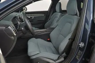 Volvo S90, 2.0, 173 kW, гибрид, автомат, полный привод