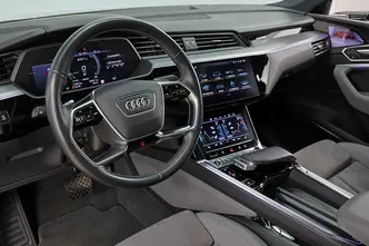 Audi e-tron, 158 kW, electric, automatic, four-wheel drive