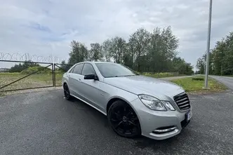 Mercedes-Benz E 200, 2.1, 100 kW, diisel, automaat, tagavedu