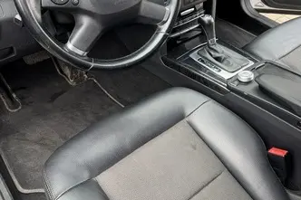 Mercedes-Benz E 200, 2.1, 100 kW, diisel, automaat, tagavedu