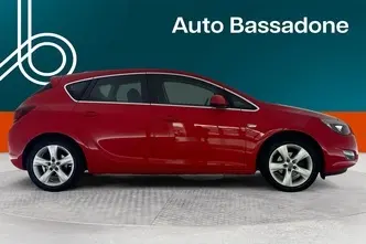 Opel Astra, 1.4, 103 kW, petrol, manual, front-wheel drive