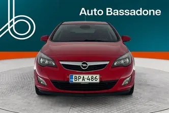 Opel Astra, 1.4, 103 kW, petrol, manual, front-wheel drive