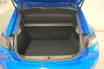 Peugeot 208, electric, automatic, front-wheel drive