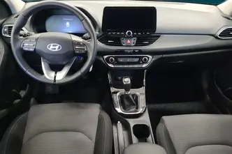 Hyundai i30, 1.5, 70 kW, bensiin, manuaal, esivedu