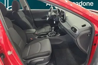 Hyundai i30, 1.5, 70 kW, bensiin, manuaal, esivedu