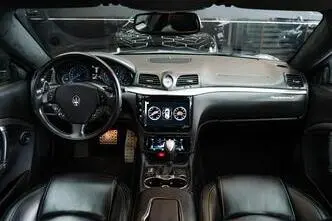 Maserati Granturismo, 4.7, 338 kW, бензин, автомат, задний привод