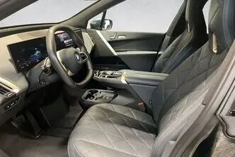 BMW iX, 385 kW, электричество, автомат, полный привод