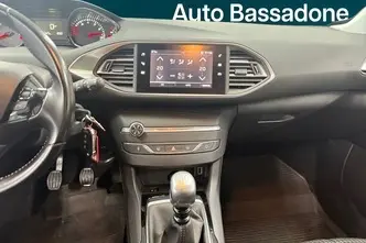 Peugeot 308, 1.2, 96 kW, bensiin, manuaal, esivedu