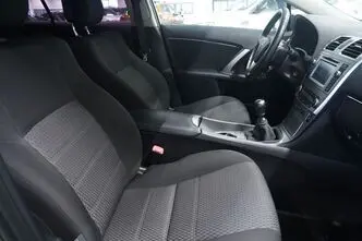 Toyota Avensis, 1.8, 108 kW, bensiin, manuaal, esivedu