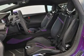 Lamborghini Huracán, 5.2, 470 kW, bensiin, automaat, tagavedu