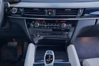 BMW X6, 3.0, 190 kW, дизель, автомат, полный привод