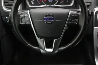 Volvo V60 Cross Country, 2.0, 110 kW, diisel, manuaal, esivedu