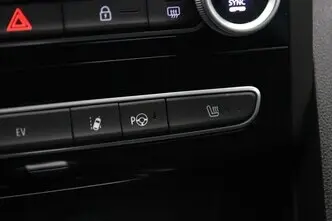 Renault Megane, 1.6, 67 kW, plug-in hybrid, automatic, front-wheel drive