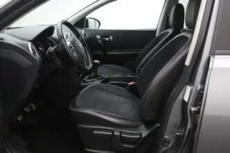 Nissan Qashqai, 1.6, 86 kW, bensiin, manuaal, esivedu