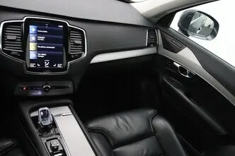 Volvo XC90, 2.0, 223 kW, plug-in hybrid, automatic, four-wheel drive