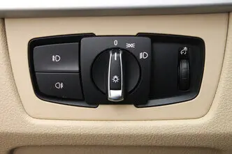 BMW 330, 3.0, 190 kW, diisel, automaat, tagavedu