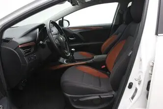 Toyota Avensis, 1.8, 108 kW, bensiin, manuaal, esivedu