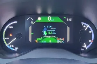 Toyota Yaris Cross, 1.5, 68 kW, hybrid, automatic, front-wheel drive