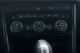 Volkswagen T-Roc, 2.0, 110 kW, diesel, automatic, four-wheel drive