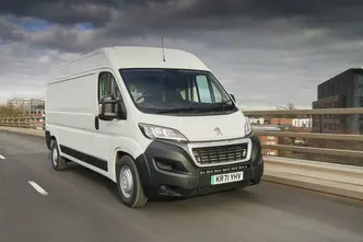 Peugeot Boxer, 2.0, 103 kW, дизель, механическая, передний привод