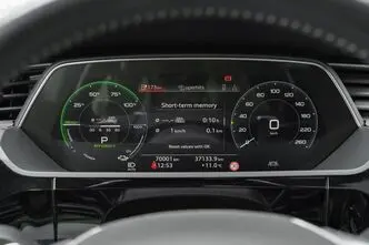 Audi e-tron, 0.1, 230 kW, bensiin, automaat, nelikvedu