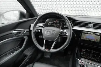 Audi e-tron, 373 kW, elekter, automaat, nelikvedu