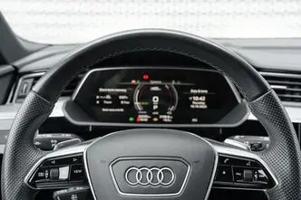 Audi e-tron, 373 kW, elekter, automaat, nelikvedu