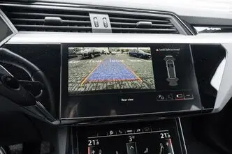 Audi e-tron, 373 kW, elekter, automaat, nelikvedu