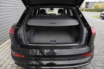 Audi e-tron, 373 kW, elekter, automaat, nelikvedu