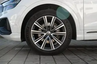 Audi Q8, 3.0, 210 kW, diesel, automatic, four-wheel drive