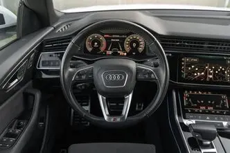 Audi Q8, 3.0, 210 kW, diesel, automatic, four-wheel drive