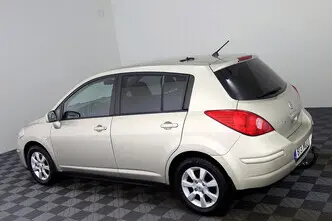 Nissan Tiida, 1.6, 81 kW, бензин, автомат, передний привод