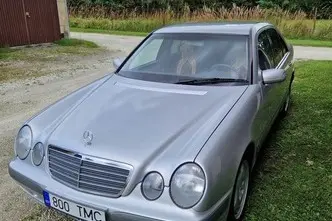 Mercedes-Benz E 240, 2.6, 125 kW, bensiin, manuaal, tagavedu
